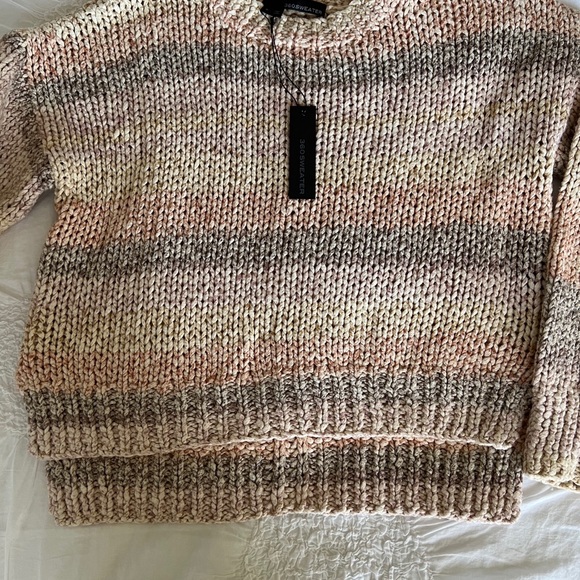 360 Sweater Celestia Stripe NWT - Picture 4 of 9